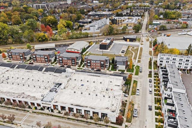 Builiding view twenty nine for 1220 Diamond Apt A, Royal Oak, MI. 48067