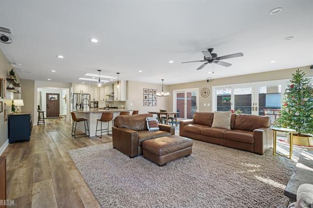 Builiding view fifteen for 38867 Winkler, Harrison Township, MI. 48045