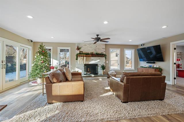 Builiding view fourteen for 38867 Winkler, Harrison Township, MI. 48045