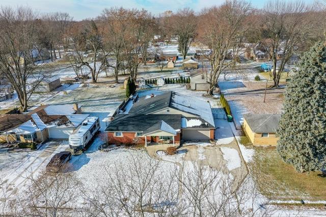 Builiding view one for 38867 Winkler, Harrison Township, MI. 48045