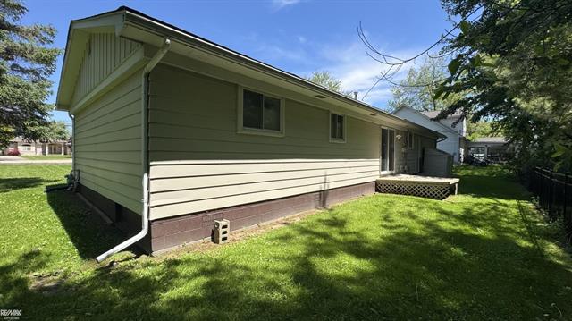 Builiding view eighteen for 26450 South River, Harrison Township, MI. 48045