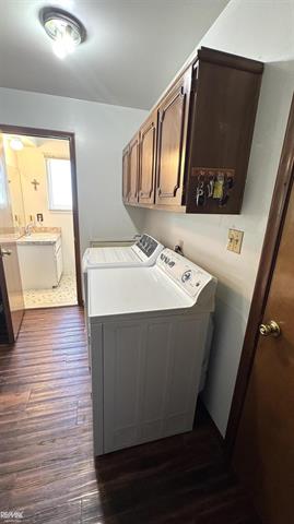 Builiding view fourteen for 26450 South River, Harrison Township, MI. 48045