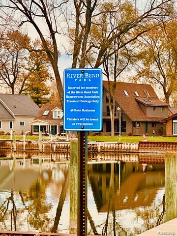 Builiding view thirty two for 38846 Hampton, Harrison Township, MI. 48045