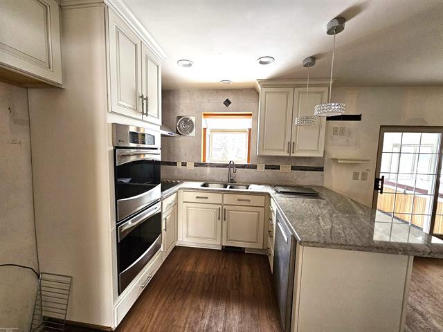 Builiding view eleven for 30 Mulligan, Mount Clemens, MI. 48043