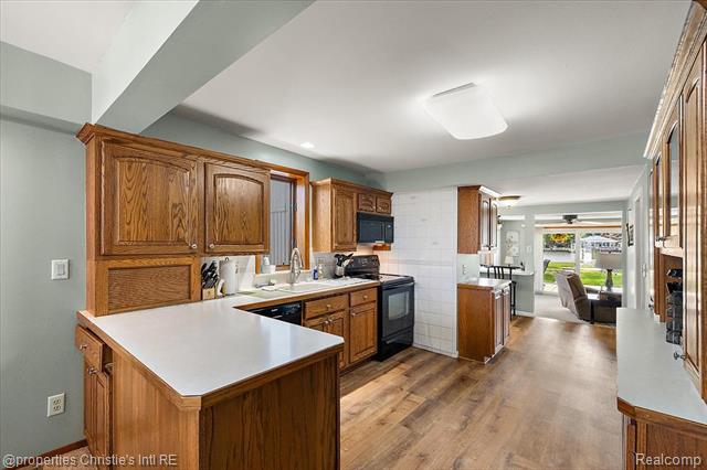 Builiding view twenty three for 29682 Old North Rive, Harrison Township, MI. 48045