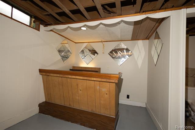 Builiding view eight for 245 N Broadway, Mount Clemens, MI. 48043