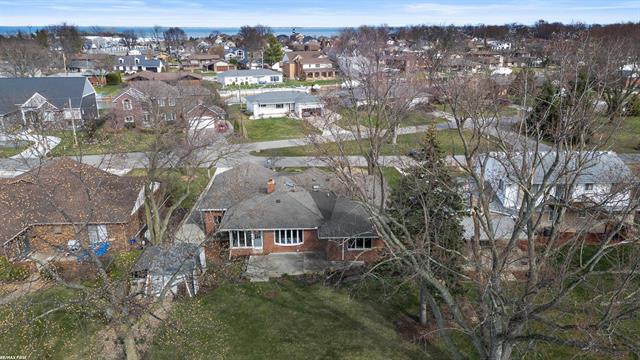 Builiding view thirty one for 41589 Windmill, Harrison Township, MI. 48045