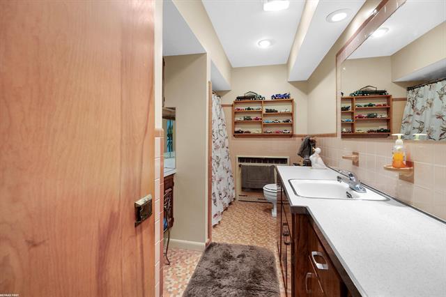 Builiding view twenty two for 41589 Windmill, Harrison Township, MI. 48045