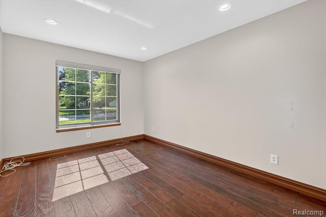 Builiding view twenty seven for 43325 Nebel Tr, Clinton Township, MI. 48038
