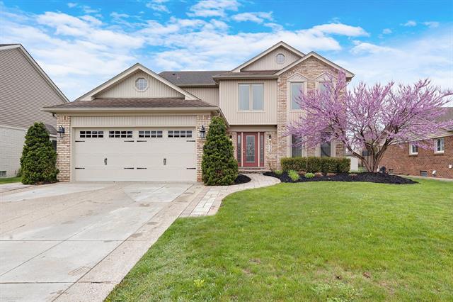 front view for 44113 Rivergate Dr, Clinton Township, Mi. 48038