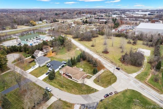 Builiding view thirty for 44680 Elizabeth, Clinton Township, MI. 48036