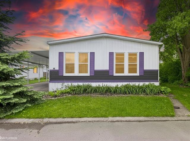 front view for 21204 Laporte Cir, Macomb, Mi. 48044
