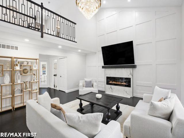 Builiding view nine for 18765 Riverside Glen, Macomb, MI. 48044