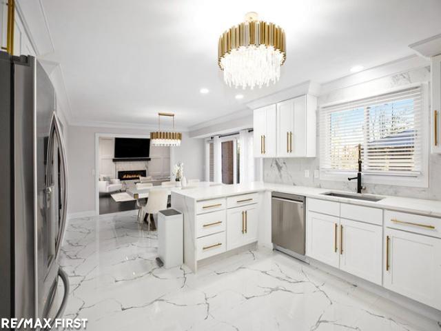 Builiding view sixteen for 18765 Riverside Glen, Macomb, MI. 48044