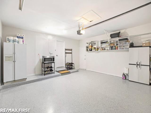 Builiding view thirty three for 18765 Riverside Glen, Macomb, MI. 48044