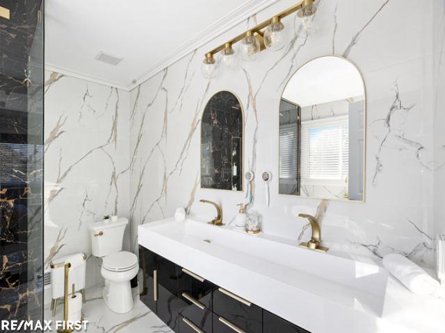 Builiding view twenty five for 18765 Riverside Glen, Macomb, MI. 48044