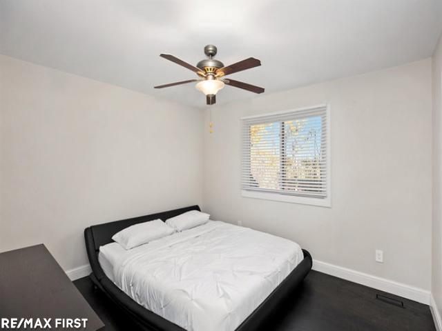 Builiding view twenty nine for 18765 Riverside Glen, Macomb, MI. 48044