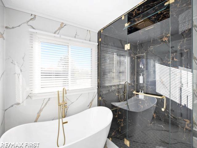 Builiding view twenty six for 18765 Riverside Glen, Macomb, MI. 48044