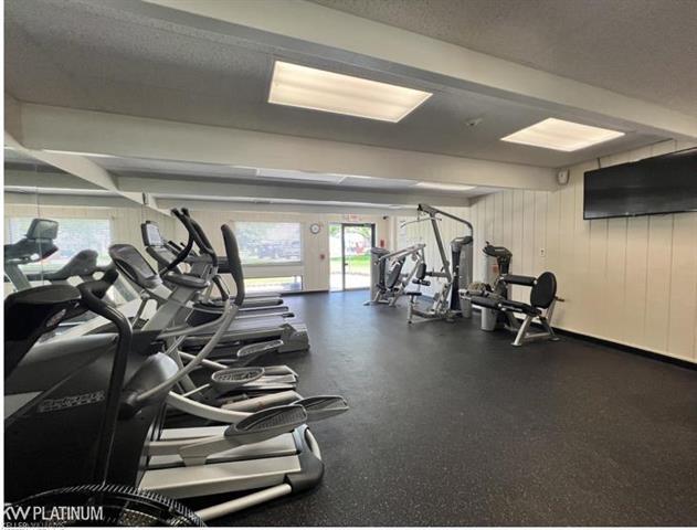 Builiding view twenty six for 45130 Sheri, Macomb, MI. 48044