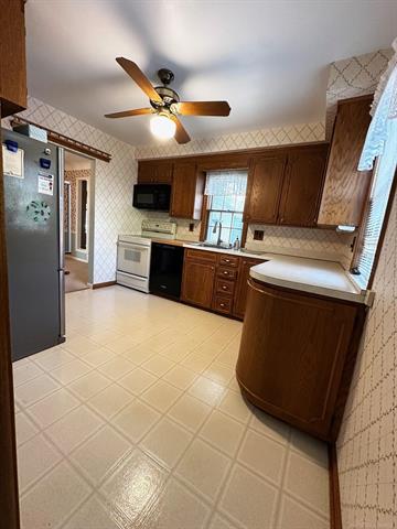 Builiding view seven for 45301 North Branch D, Macomb, MI. 48042