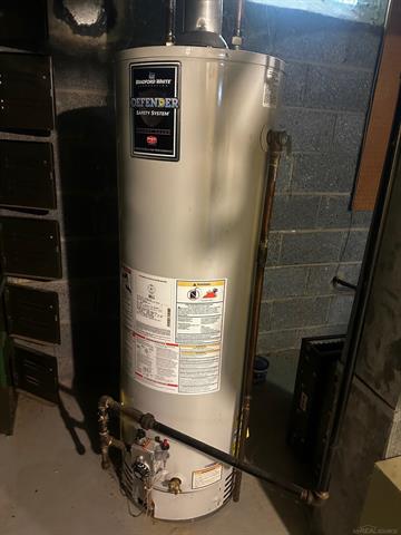 Builiding view twenty five for 45301 North Branch D, Macomb, MI. 48042