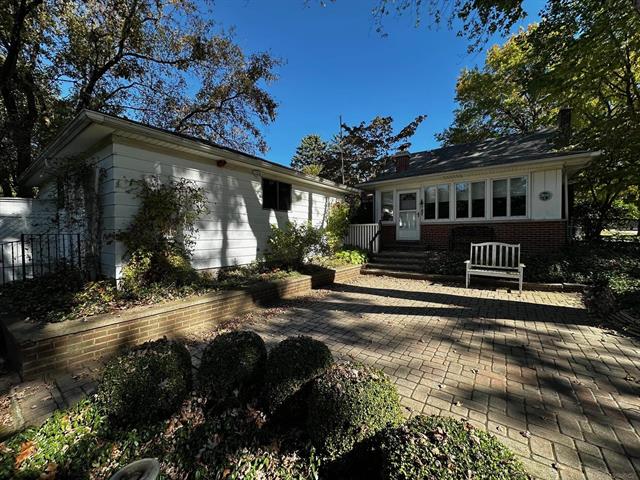 Builiding view two for 45301 North Branch D, Macomb, MI. 48042