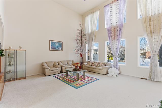 Builiding view eight for 19573 Potomac, Macomb, MI. 48044