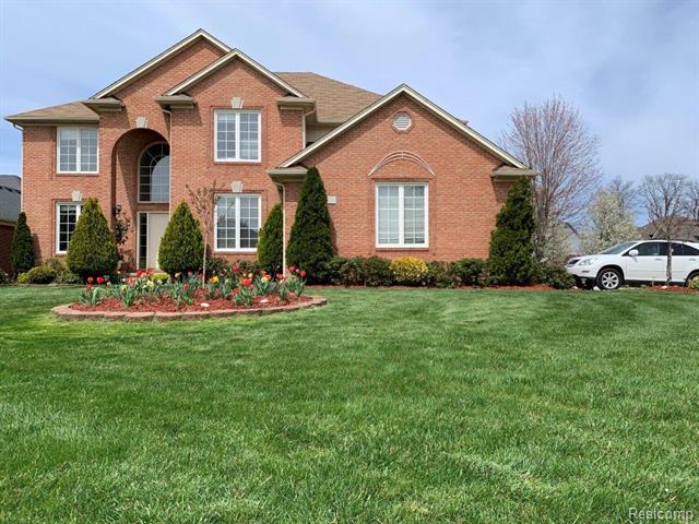 Builiding view fifty nine for 19573 Potomac, Macomb, MI. 48044