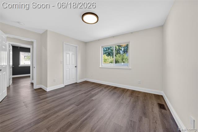 Builiding view nineteen for 45925 Ashwood, Macomb, MI. 48044
