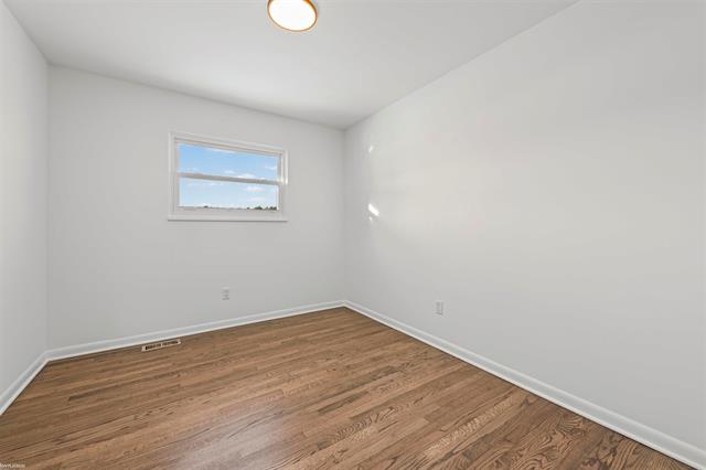 Builiding view eight for 46730 Romeo Plank, Macomb, MI. 48044