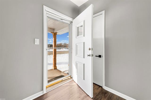 Builiding view three for 46730 Romeo Plank, Macomb, MI. 48044