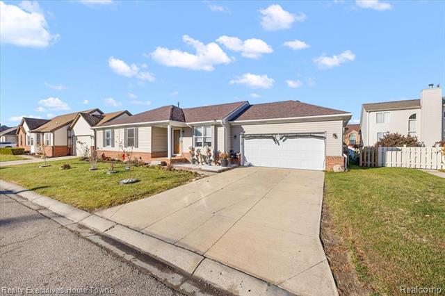 Builiding view three for 46651 Heather, New Baltimore, MI. 48051