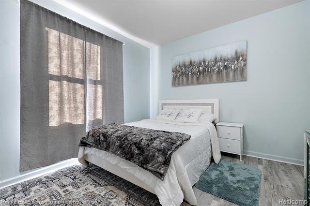 Builiding view twenty four for 46651 Heather, New Baltimore, MI. 48051