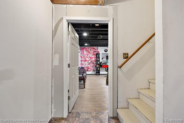 Builiding view twenty nine for 46651 Heather, New Baltimore, MI. 48051