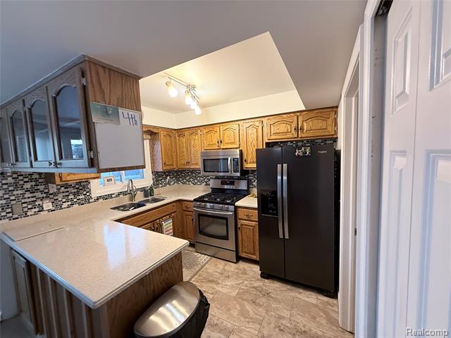 Builiding view three for 26384 Mapleridge, New Baltimore, MI. 48051