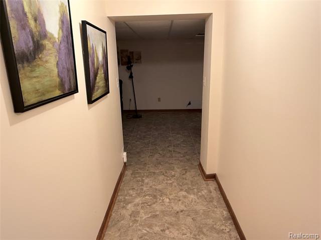 Builiding view twenty five for 26384 Mapleridge, New Baltimore, MI. 48051