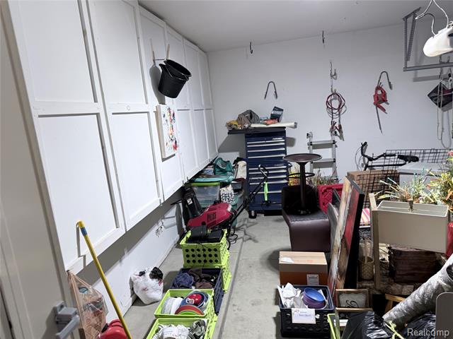 Builiding view twenty two for 26384 Mapleridge, New Baltimore, MI. 48051