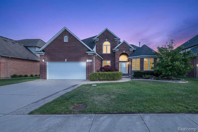 Builiding view fifty two for 21642 Kendyl, Macomb, MI. 48044