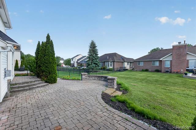 Builiding view fifty for 21642 Kendyl, Macomb, MI. 48044