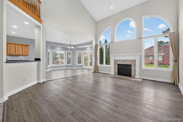 Builiding view nineteen for 21642 Kendyl, Macomb, MI. 48044