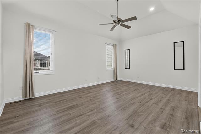 Builiding view twenty for 21642 Kendyl, Macomb, MI. 48044