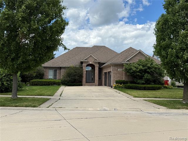 front view for 21683 Trevor Ct, Macomb, Mi. 48044