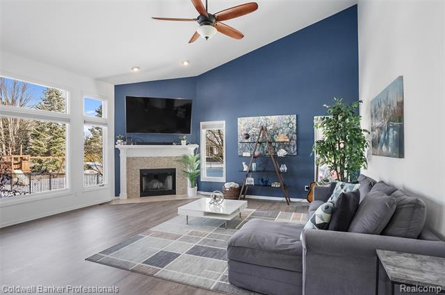 Builiding view eighteen for 20379 Ballantrae, Macomb, MI. 48044