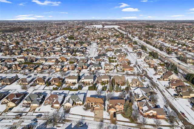 Builiding view forty seven for 20379 Ballantrae, Macomb, MI. 48044