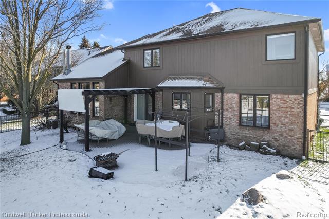 Builiding view forty two for 20379 Ballantrae, Macomb, MI. 48044