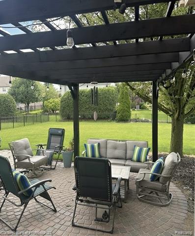 Builiding view four for 20379 Ballantrae, Macomb, MI. 48044