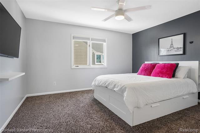 Builiding view thirty for 20379 Ballantrae, Macomb, MI. 48044