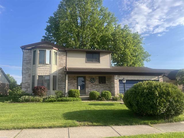 Builiding view one for 26500 Fairwood, New Baltimore, MI. 48051