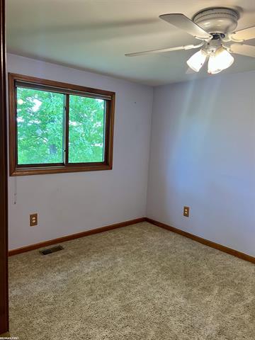 Builiding view thirteen for 26500 Fairwood, New Baltimore, MI. 48051