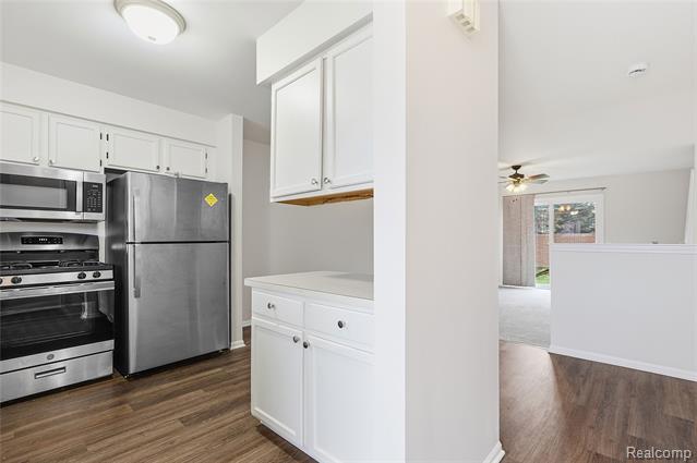 Builiding view three for 25983 New Forest, New Baltimore, MI. 48051